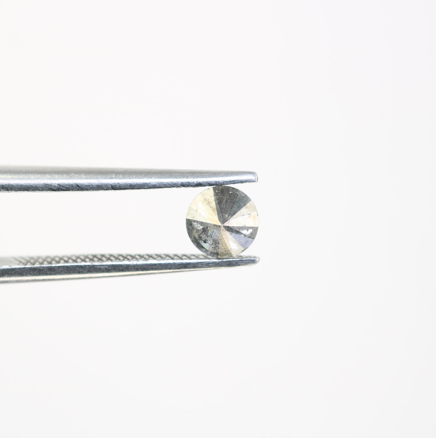 Round Brilliant Cut Diamond 0.39 Carat Natural Loose Salt And Pepper Diamond - JayKrishna Diamond