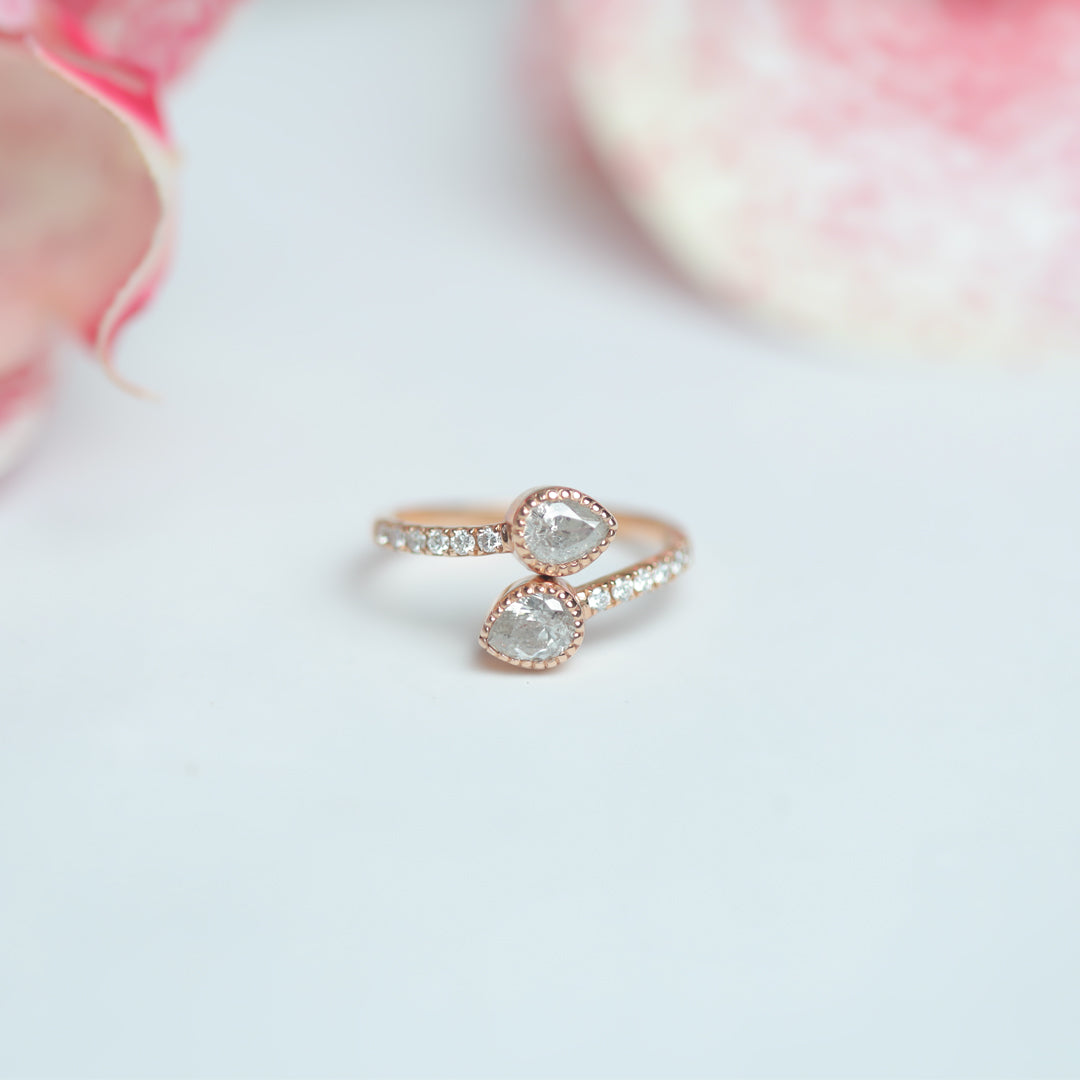 14K Rose Gold White Color Pear Shape l Clarity Diamond With CVD Diamond Side Stone Engagement Ring