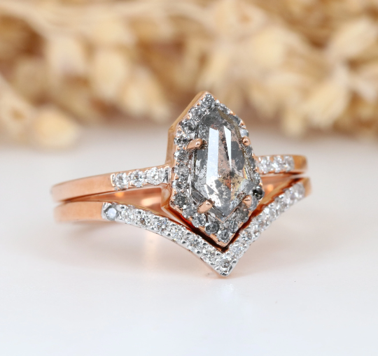 Geometric Shield Shape Salt And Pepper 14K Rose Gold Ring With Round Brilliant Diamond Band