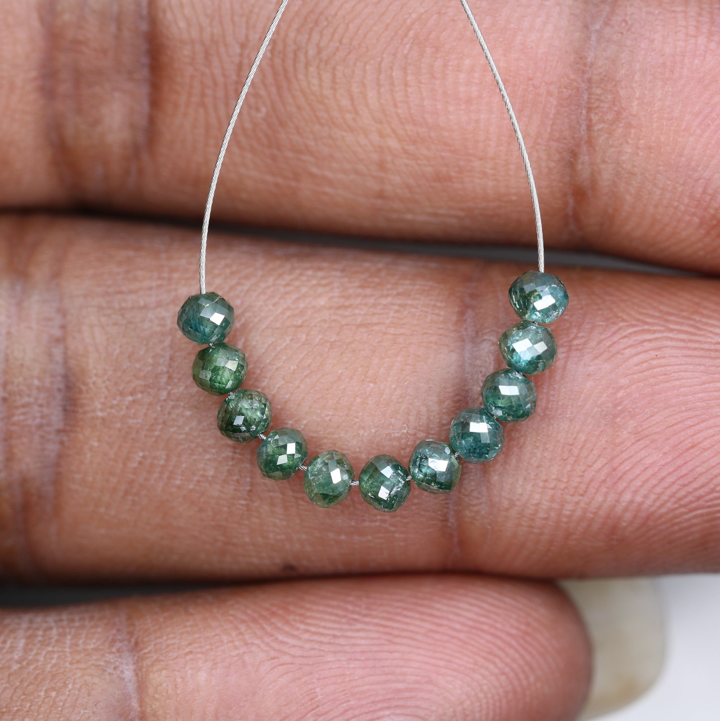 2.77 Carat Loose Beads Green Color Natural Polished Diamond Bracelet