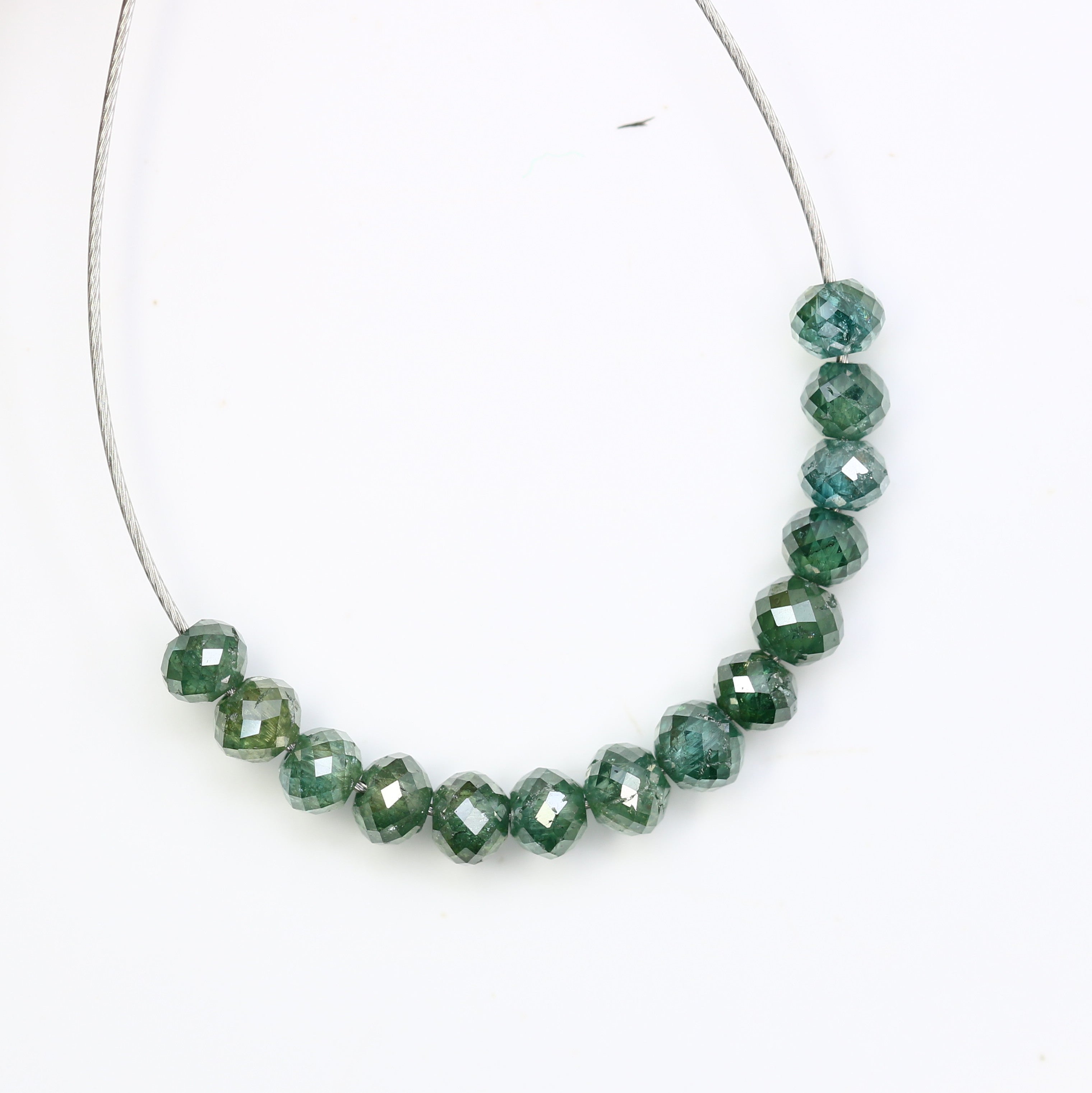 2.34 Carat Loose Fancy Green Loose Round Beads Diamond For Diamond Necklace
