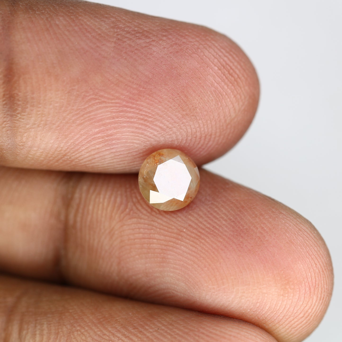 1.32 CT Round Brilliant Cut Fancy Peach 6.30 MM Diamond For Designer Jewelry