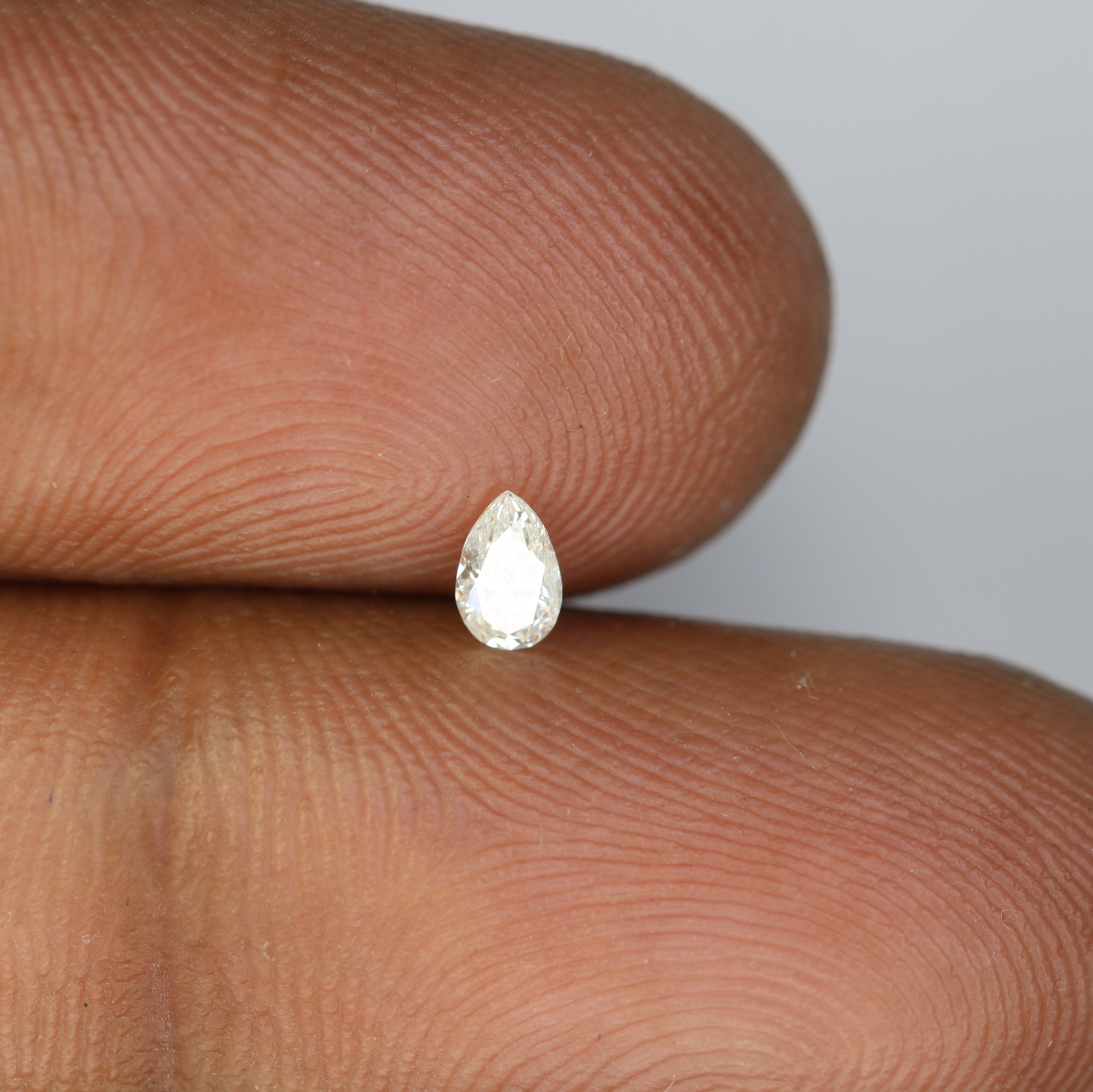0.19 CT Natural White Pear Cut Diamond For Engagement Ring