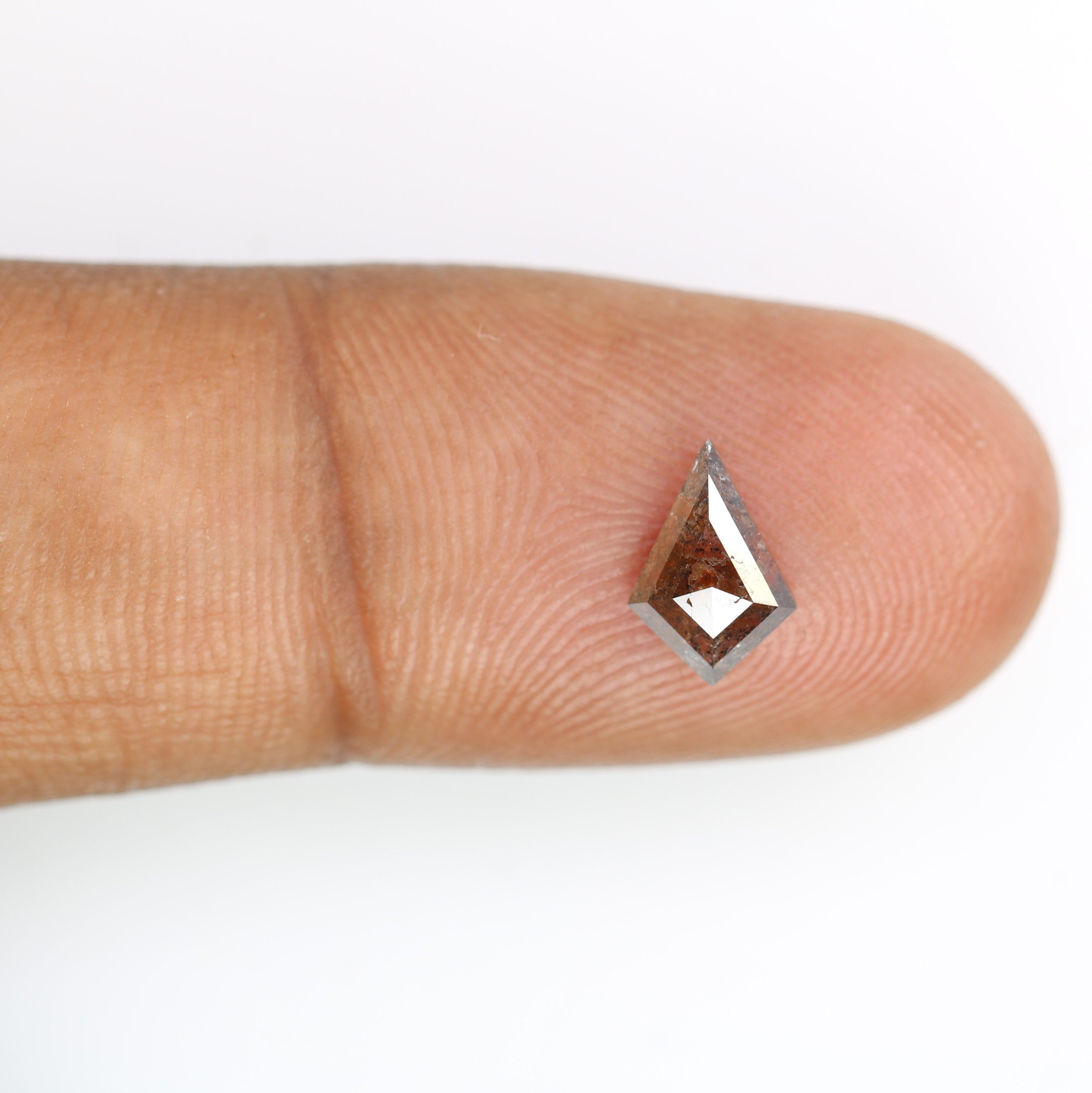 0.93 Carat Kite Shaped Natural Red Color Loose Diamond 9.00 MM For Engagement Ring