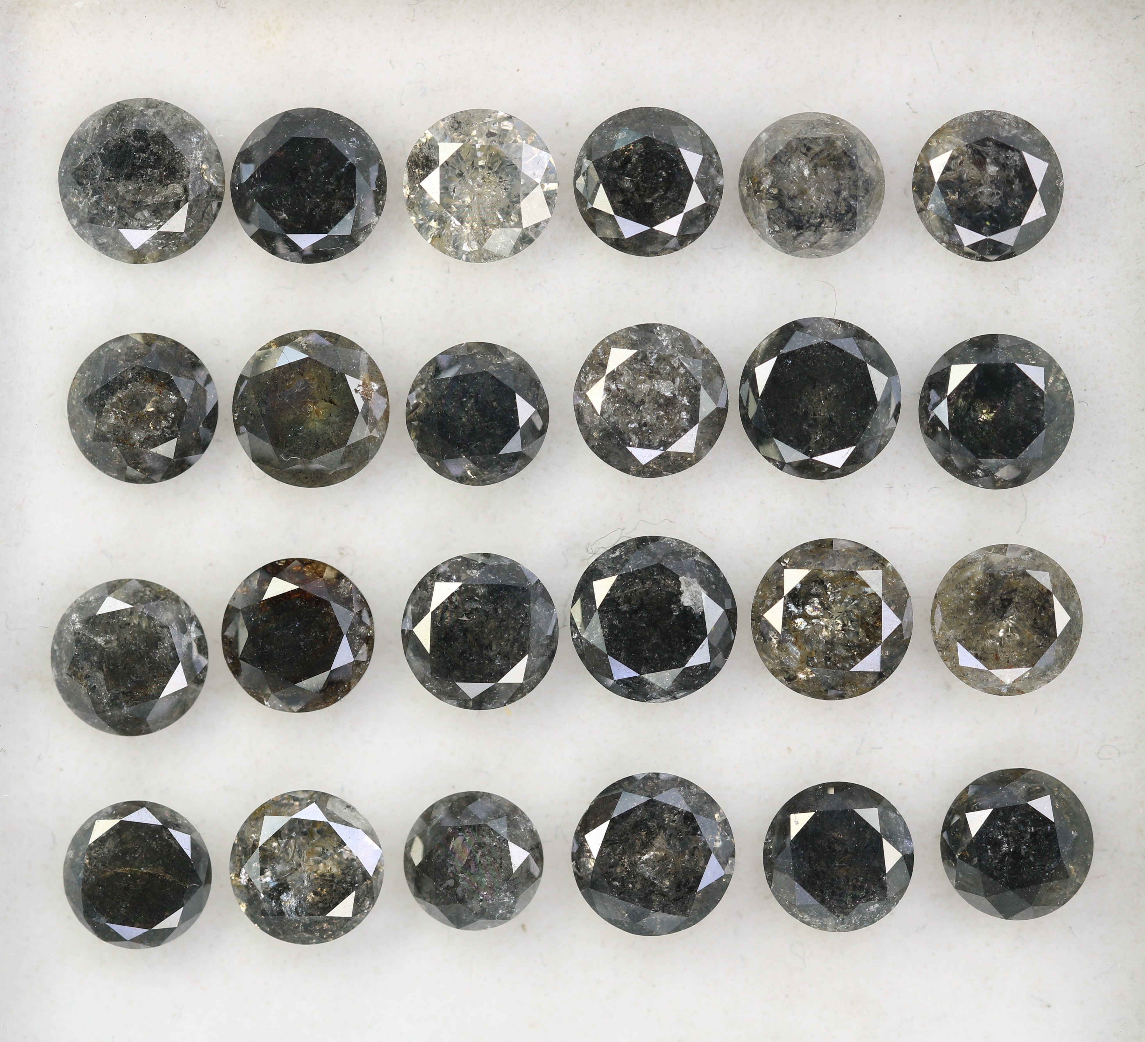 0.51 CT To 0.69 CT Salt And Pepper Round Brilliant Cut Diamond For Engagement Ring