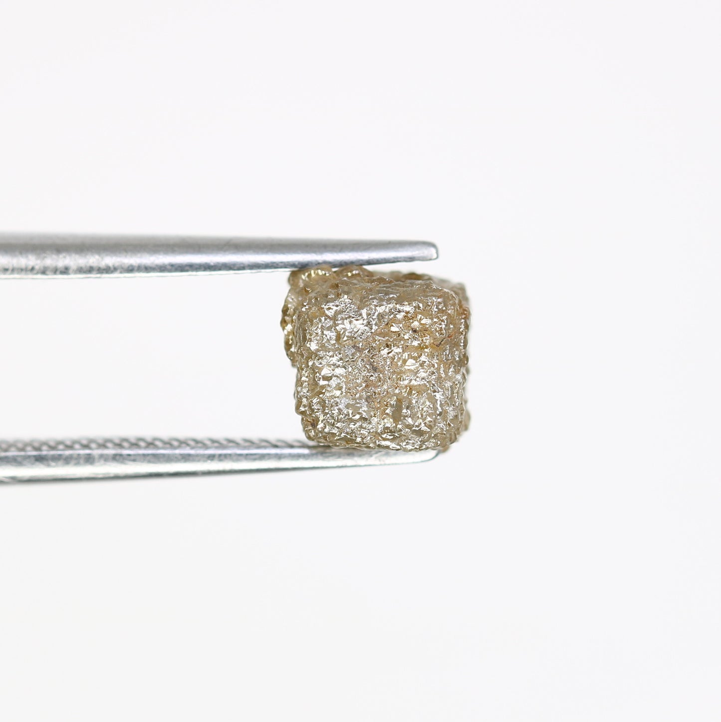 2.29 Carat Natural Grey Color Congo Cube Shape Raw Diamond For Wedding Ring