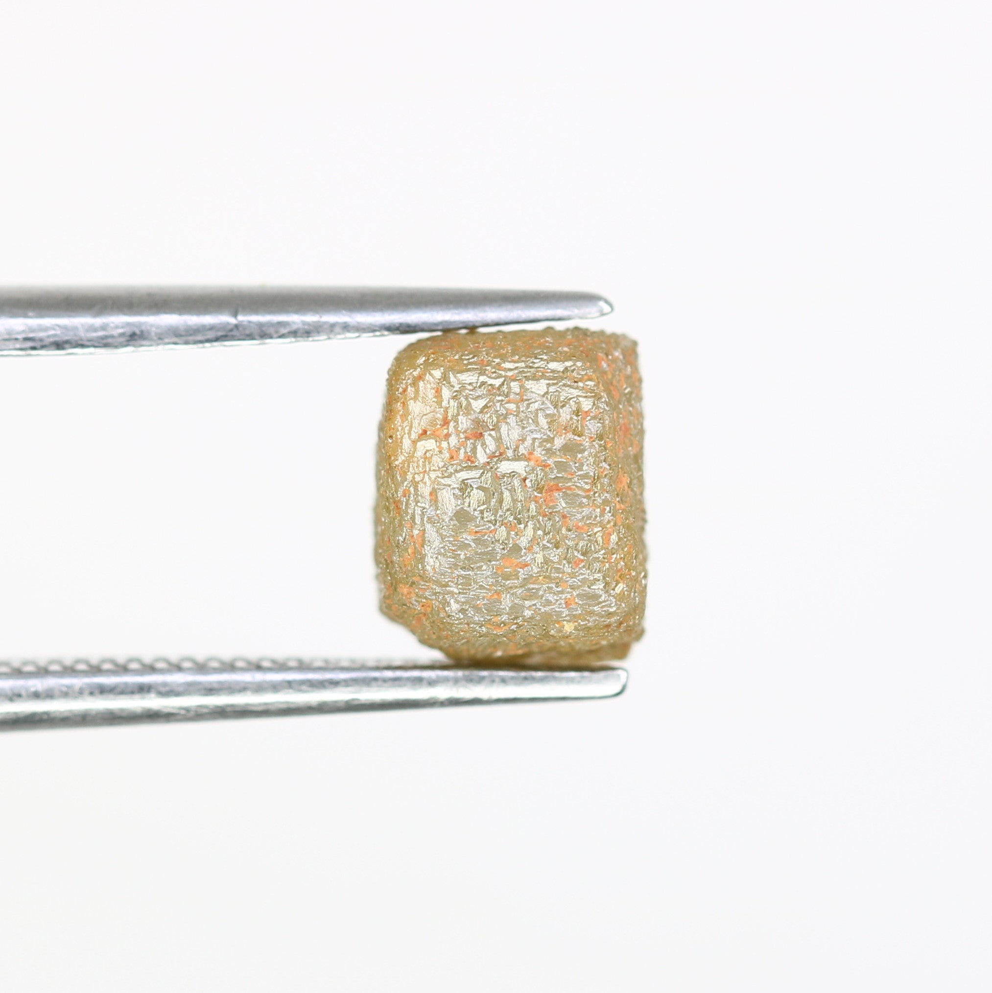 2.52 Carat Congo Cube Shape Raw Grey Rough Diamond For Diamond Jewelry
