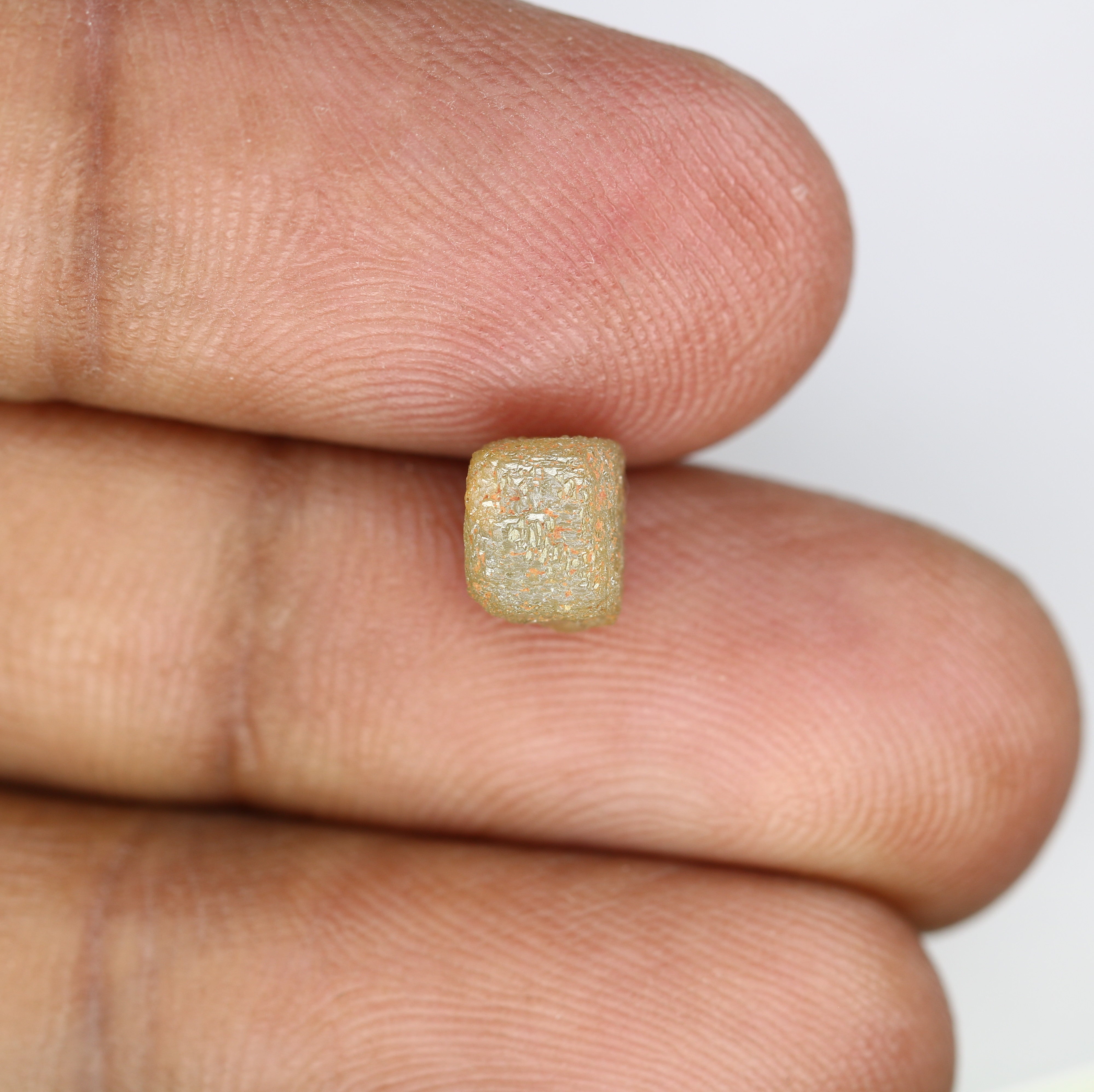 2.52 Carat Congo Cube Shape Raw Grey Rough Diamond For Diamond Jewelry