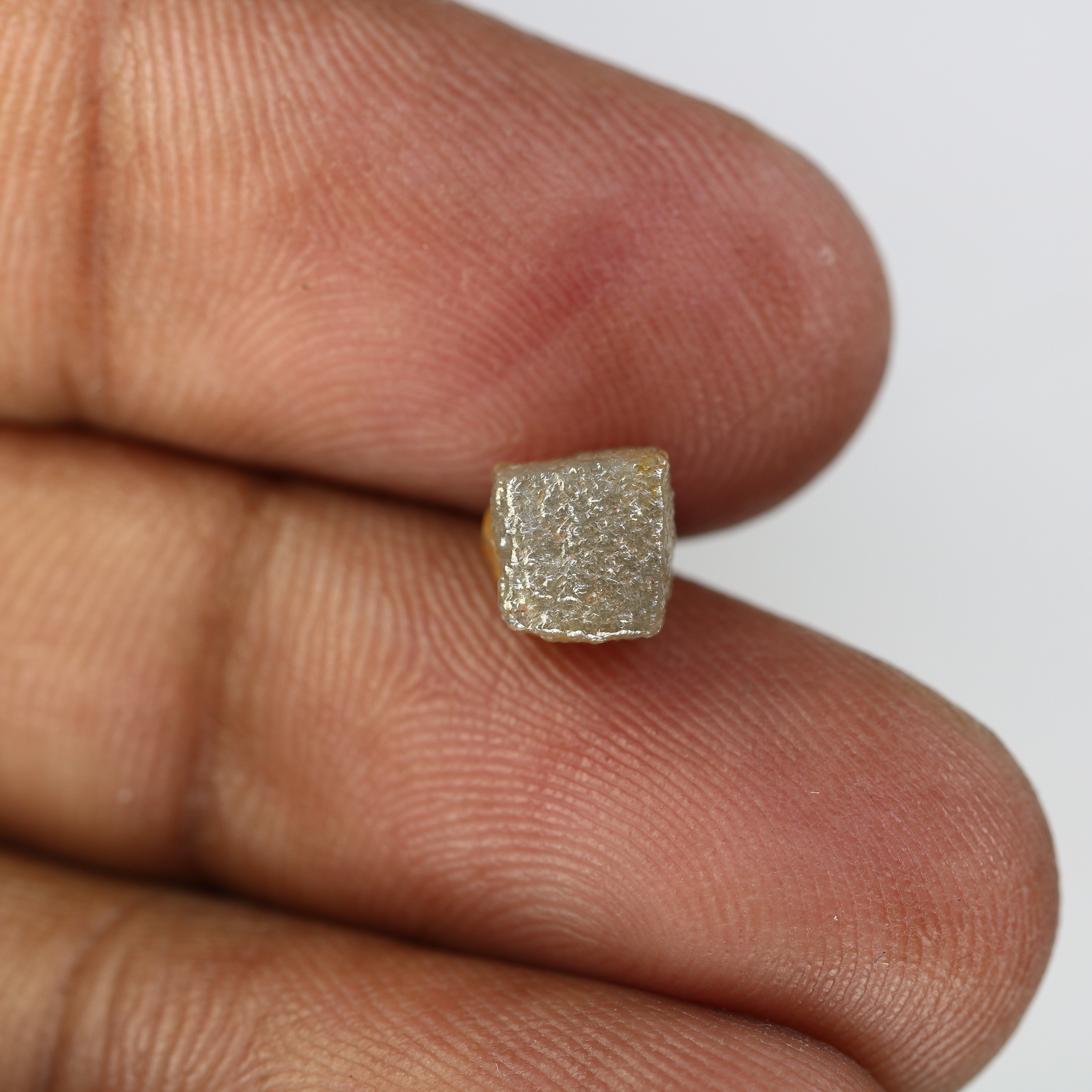 2.90 Carat Grey Color Natural Loose Congo Cube Rough Diamond For Wedding Ring