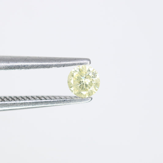 0.14 CT 3.40 MM Brilliant Cut light Yellow Round Diamond For Engagement Ring