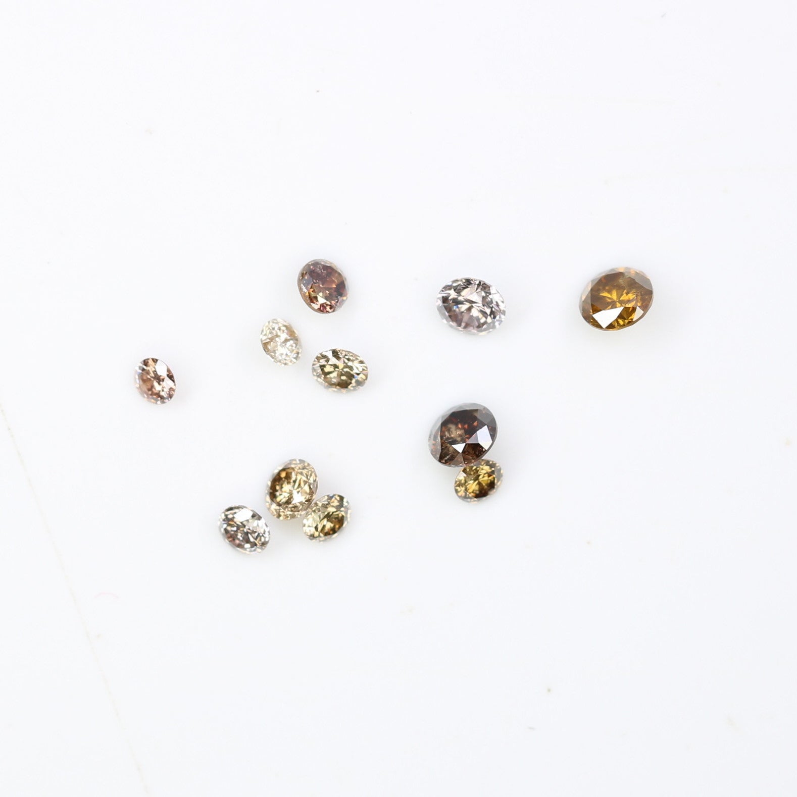 0.35 CT 1.50 to 2.30 MM Round Brilliant Cut Light Brown Diamond For Engagement Ring