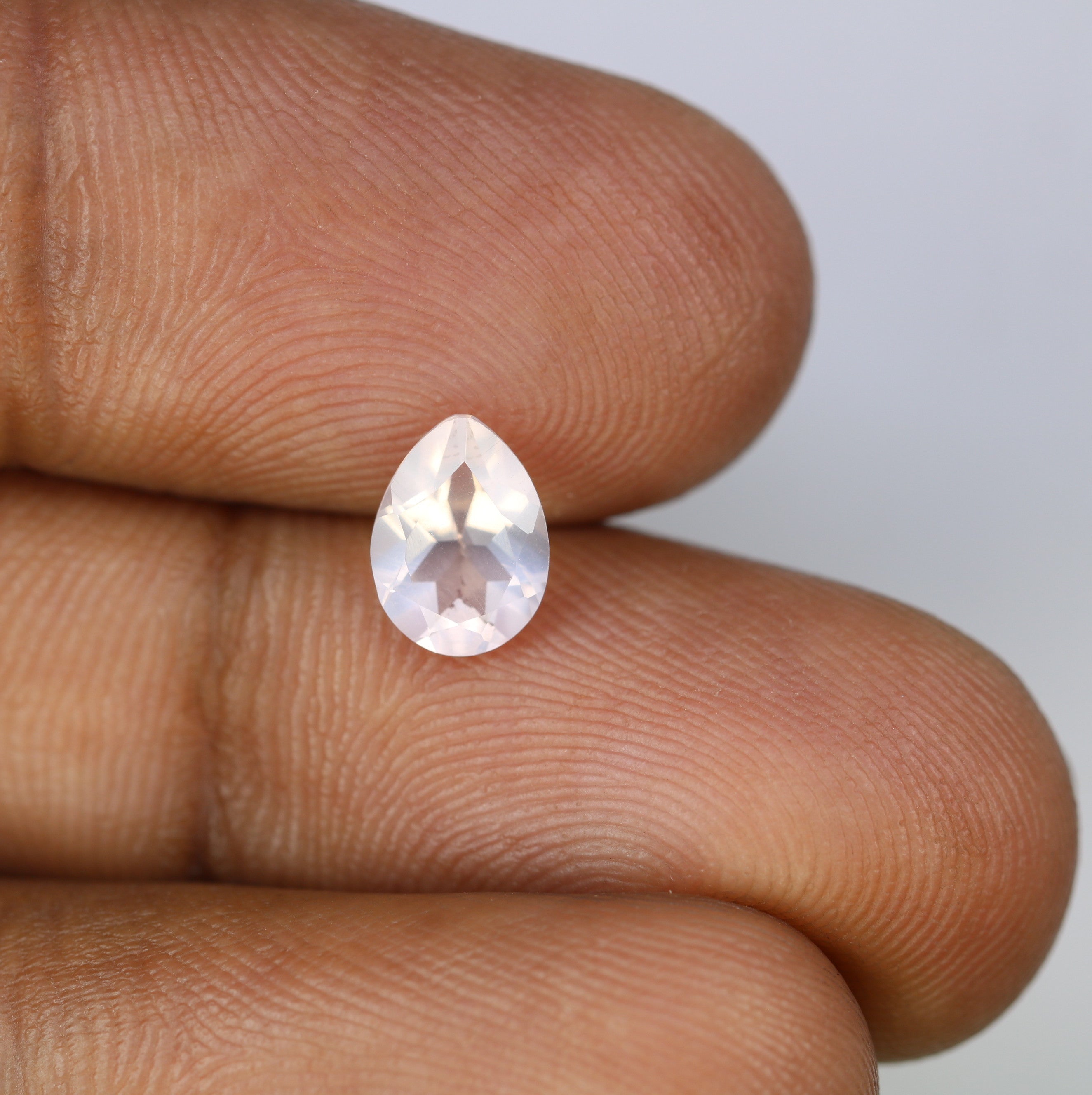 1.06 CT 8.10 MM Beautiful Pear Shape Rose Quartz Gemstone For Pendant