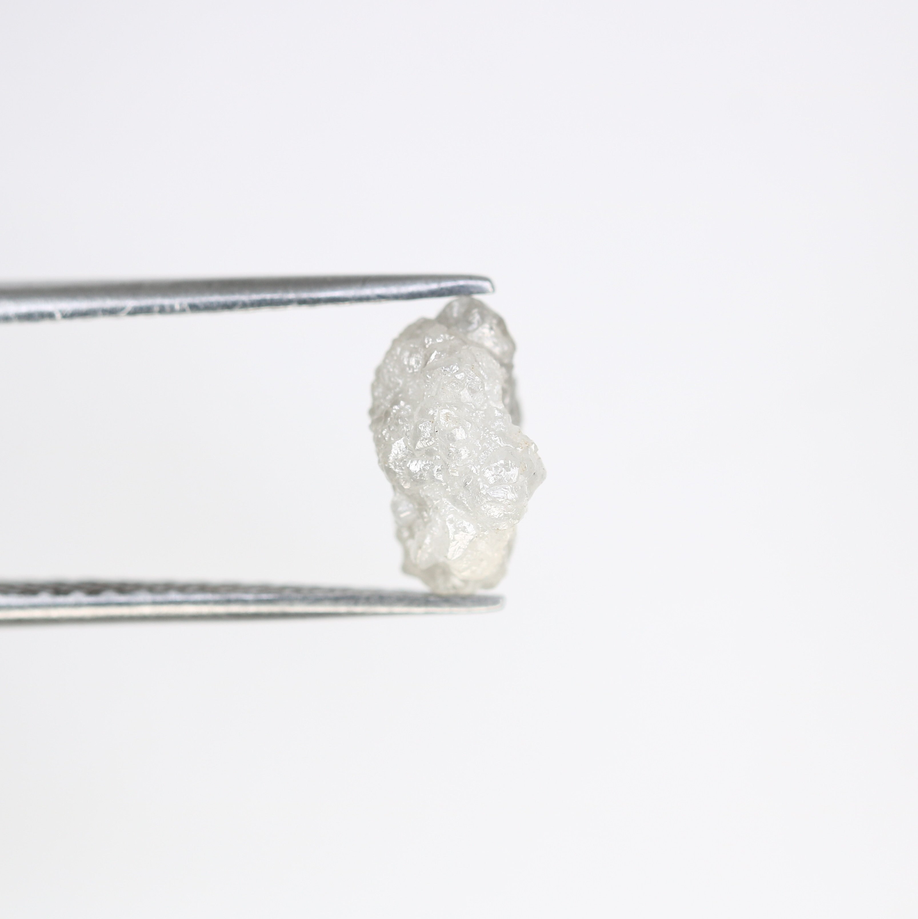 2.90 Carat 10 MM Raw Diamond White Rough Natural Loose Uncut Diamond For Wedding Ring
