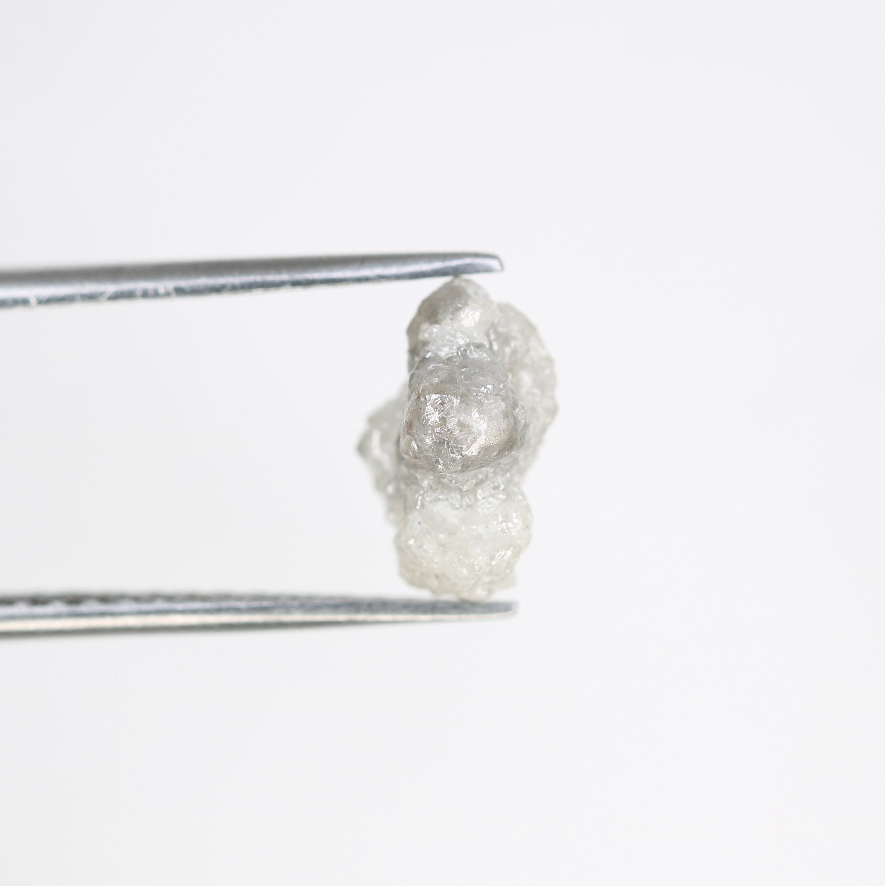 2.90 Carat 10 MM Raw Diamond White Rough Natural Loose Uncut Diamond For Wedding Ring