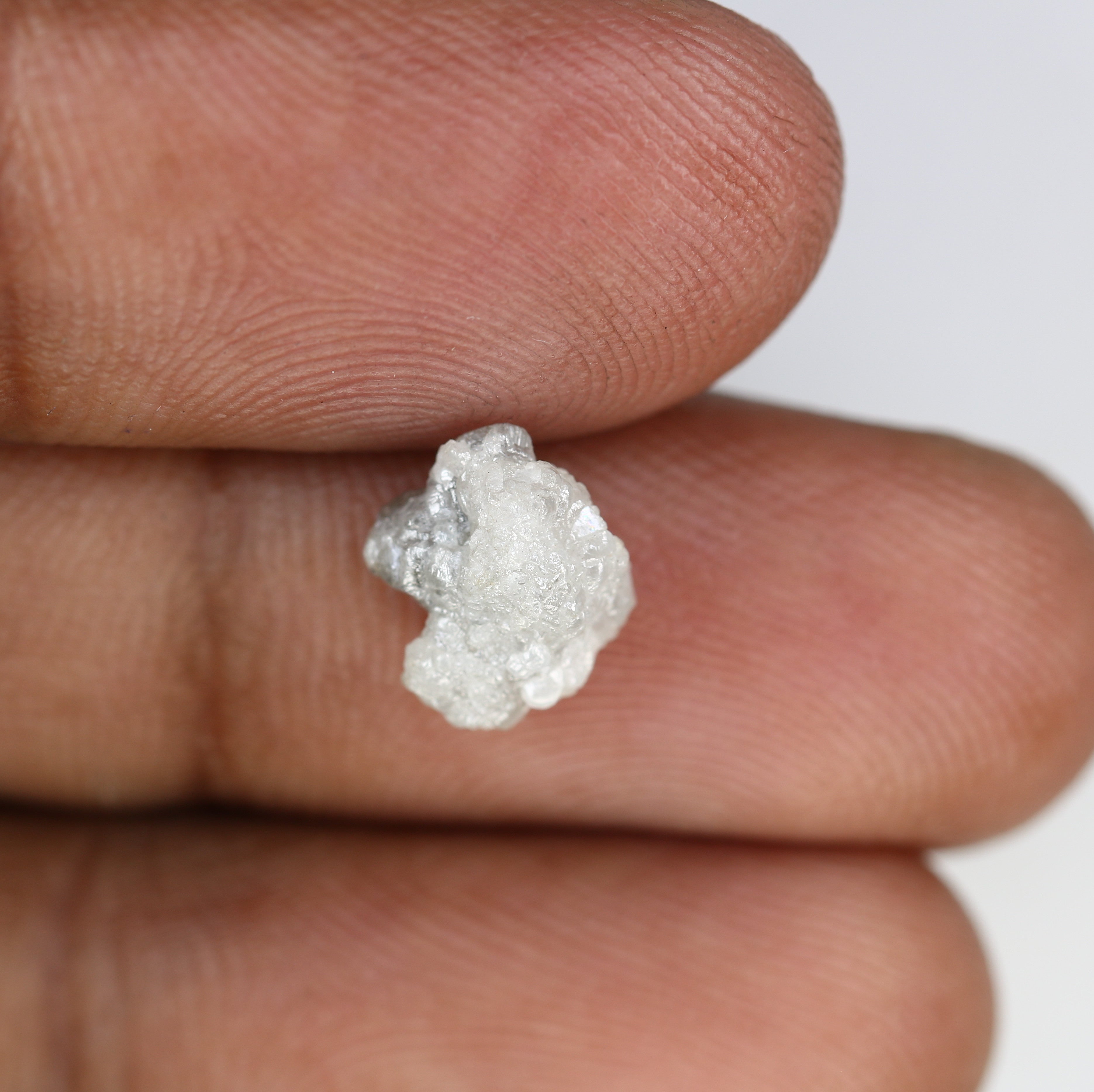 Real uncut diamond 2025