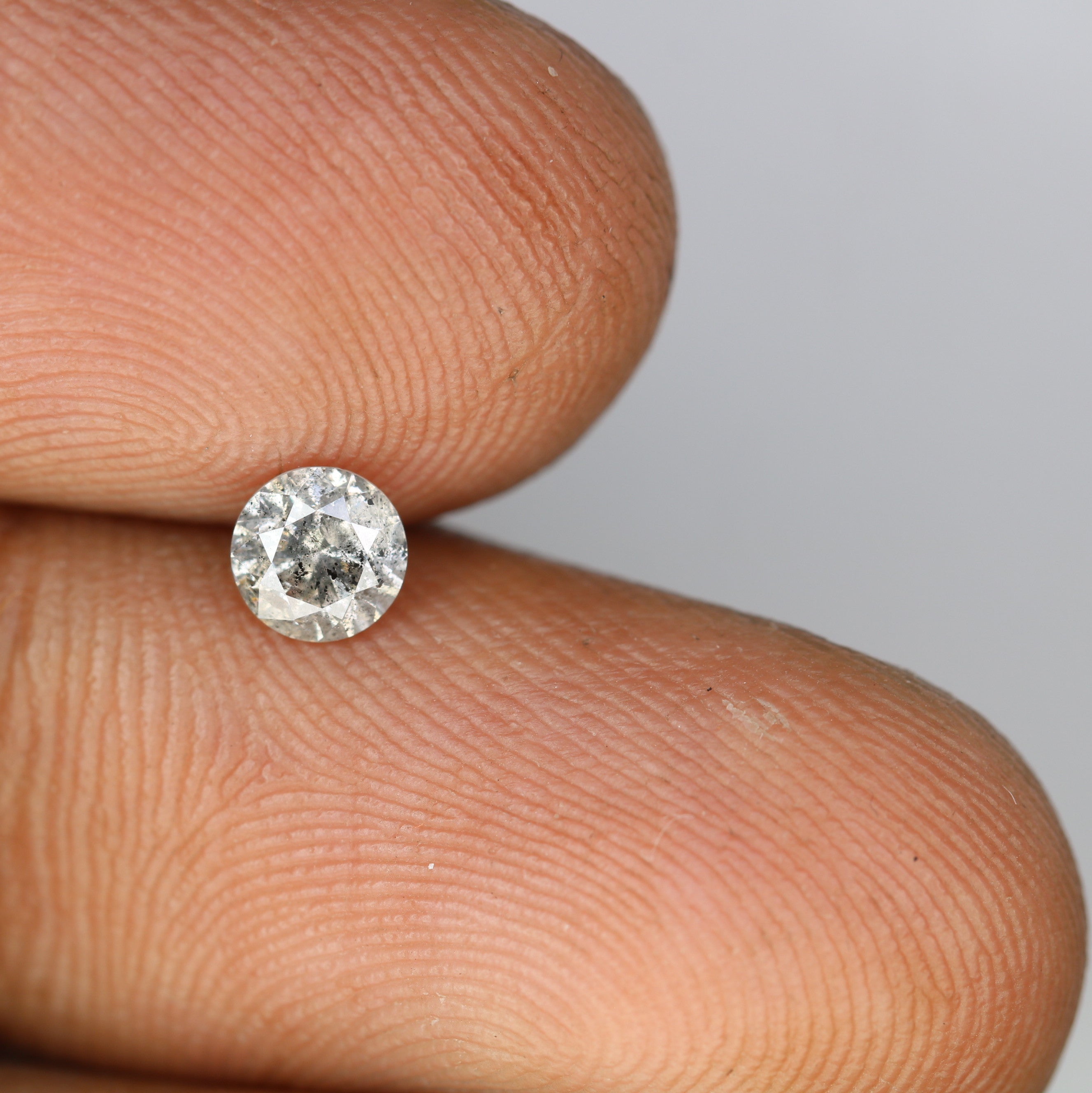 0.43 CT Round Brilliant Cut 4.60 x 3.00 MM Salt And Pepper Loose Diamond For Wedding Ring