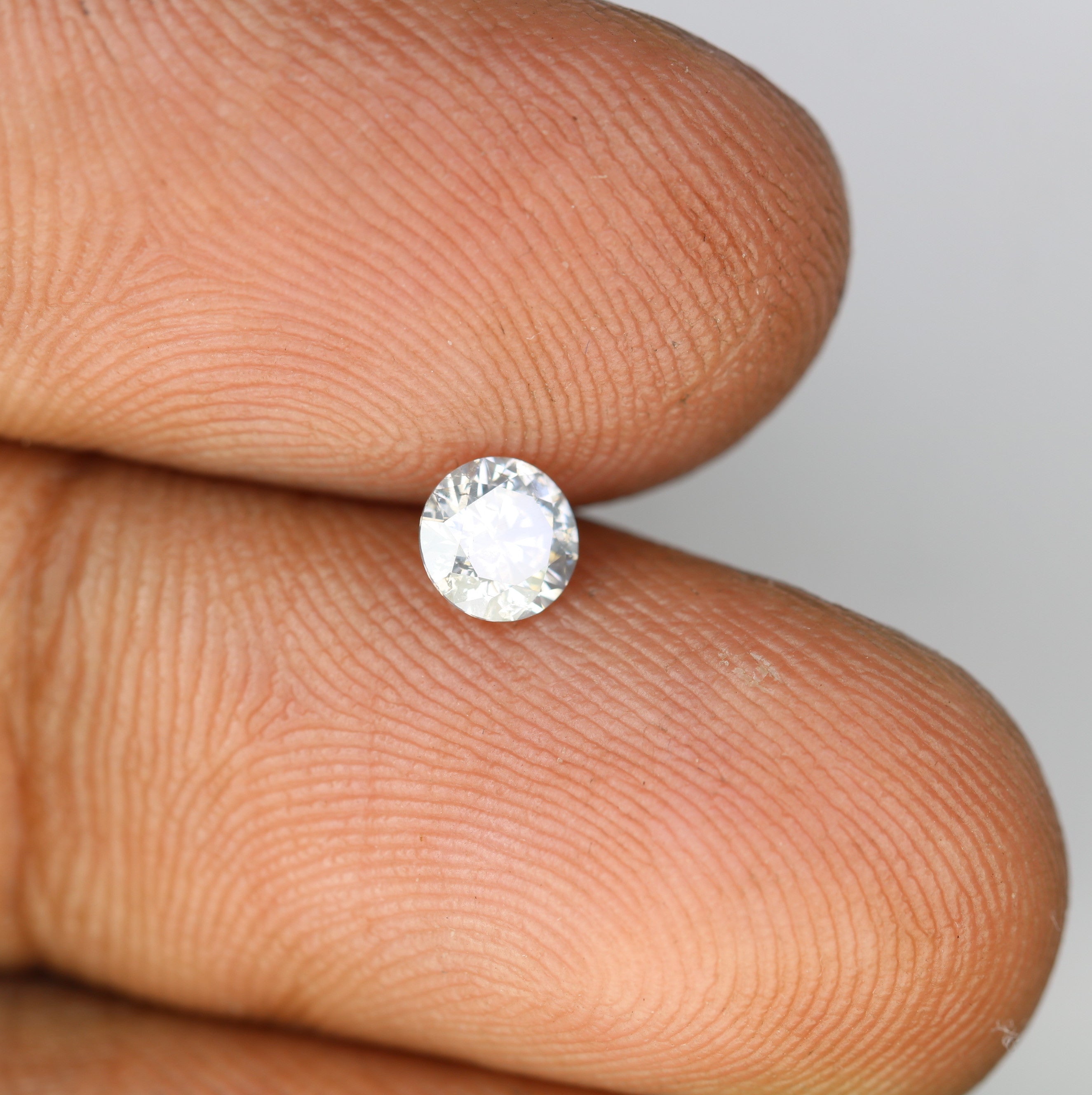 0.36 CT Salt And Pepper Round Brilliant Cut Natural Diamond For Promise Ring