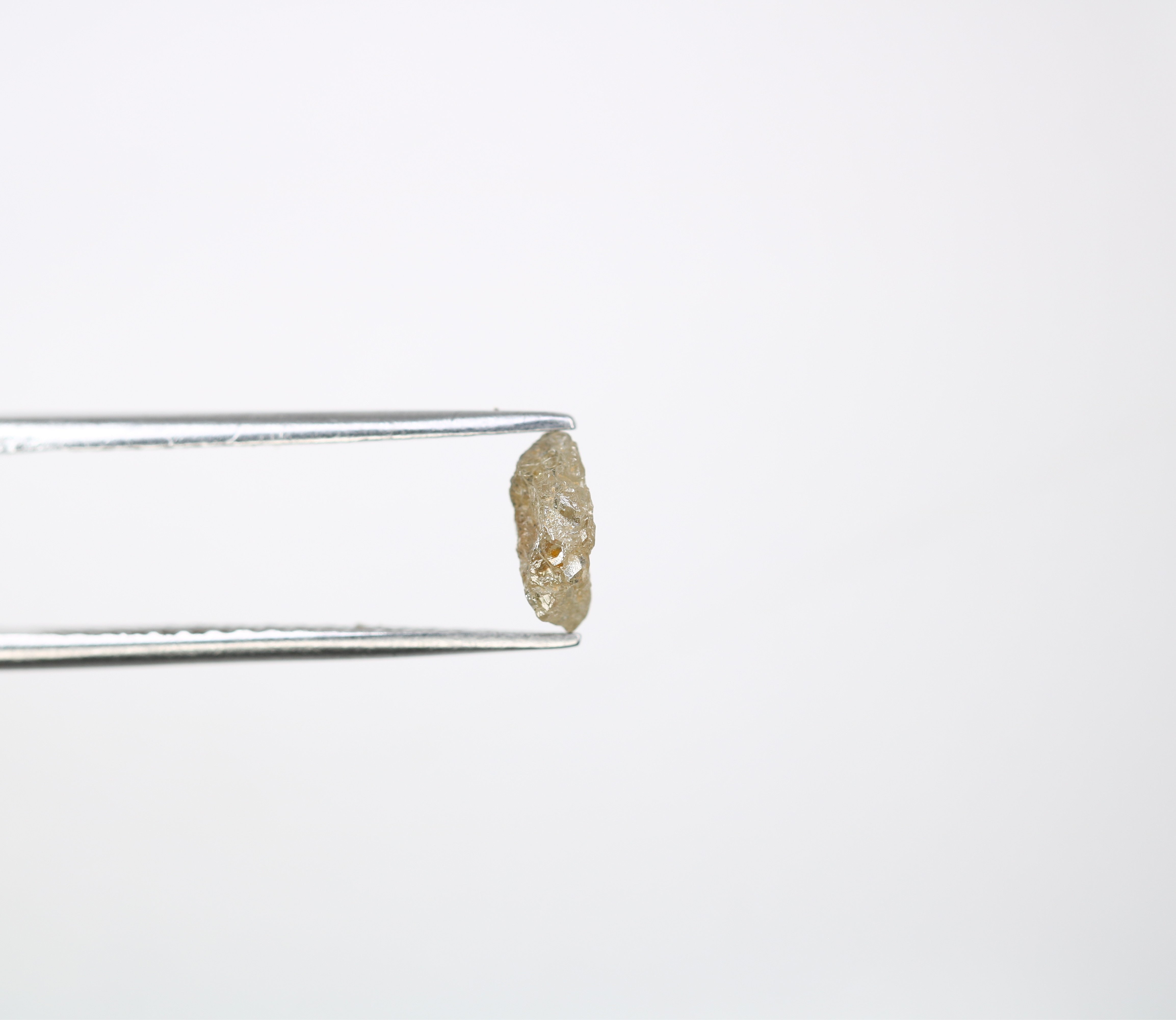 0.76 CT Grey Raw Irregular Cut Rough Diamond For Engagement Ring