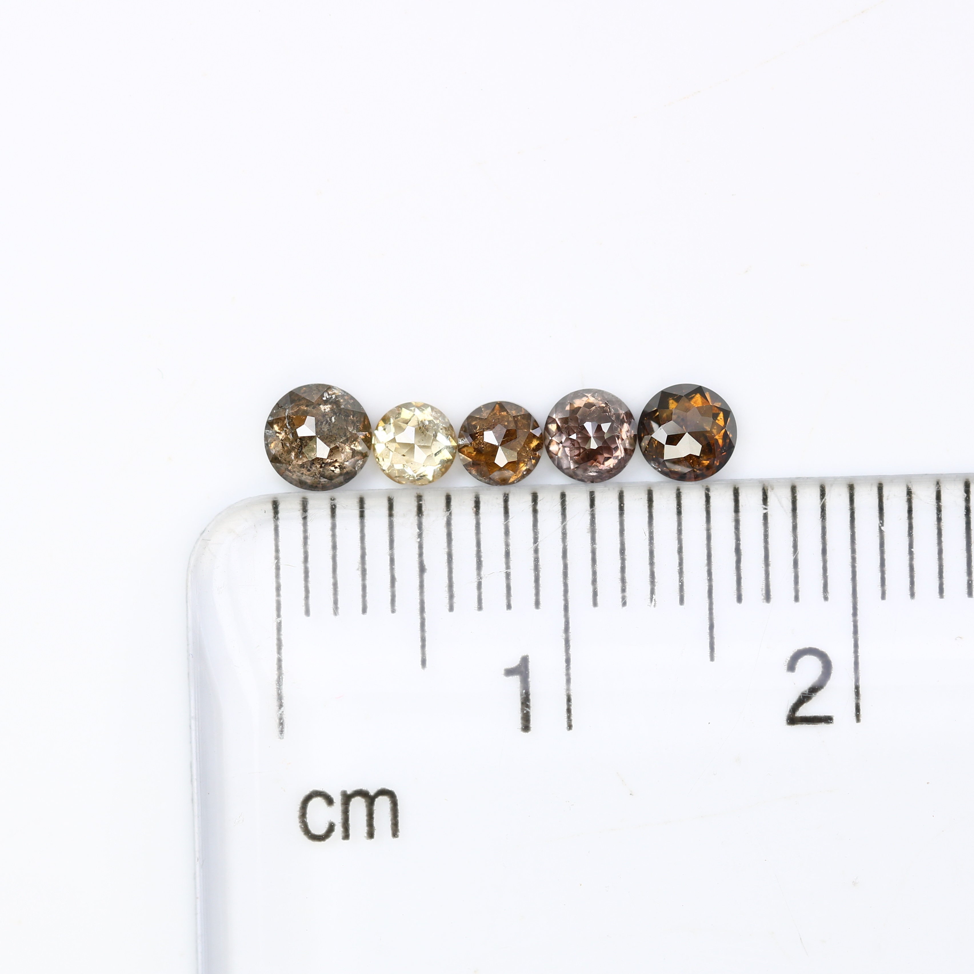 0.88 CT Loose Fancy Natural 2.90 to 3.70 MM Round Diamond For Galaxy Ring
