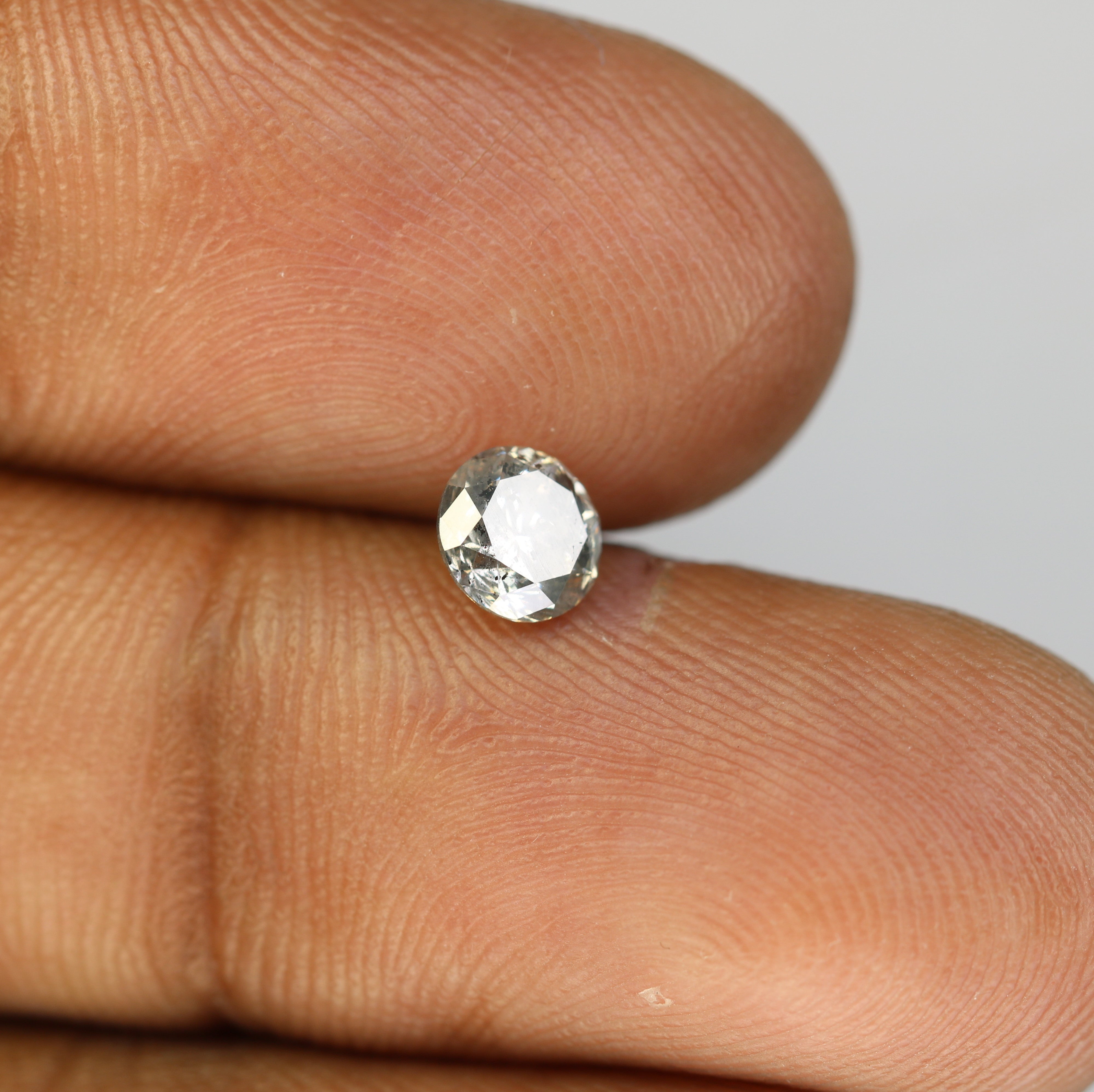 0.69 Carat Loose Round Brilliant Cut salt And Pepper Diamond For Galaxy Ring