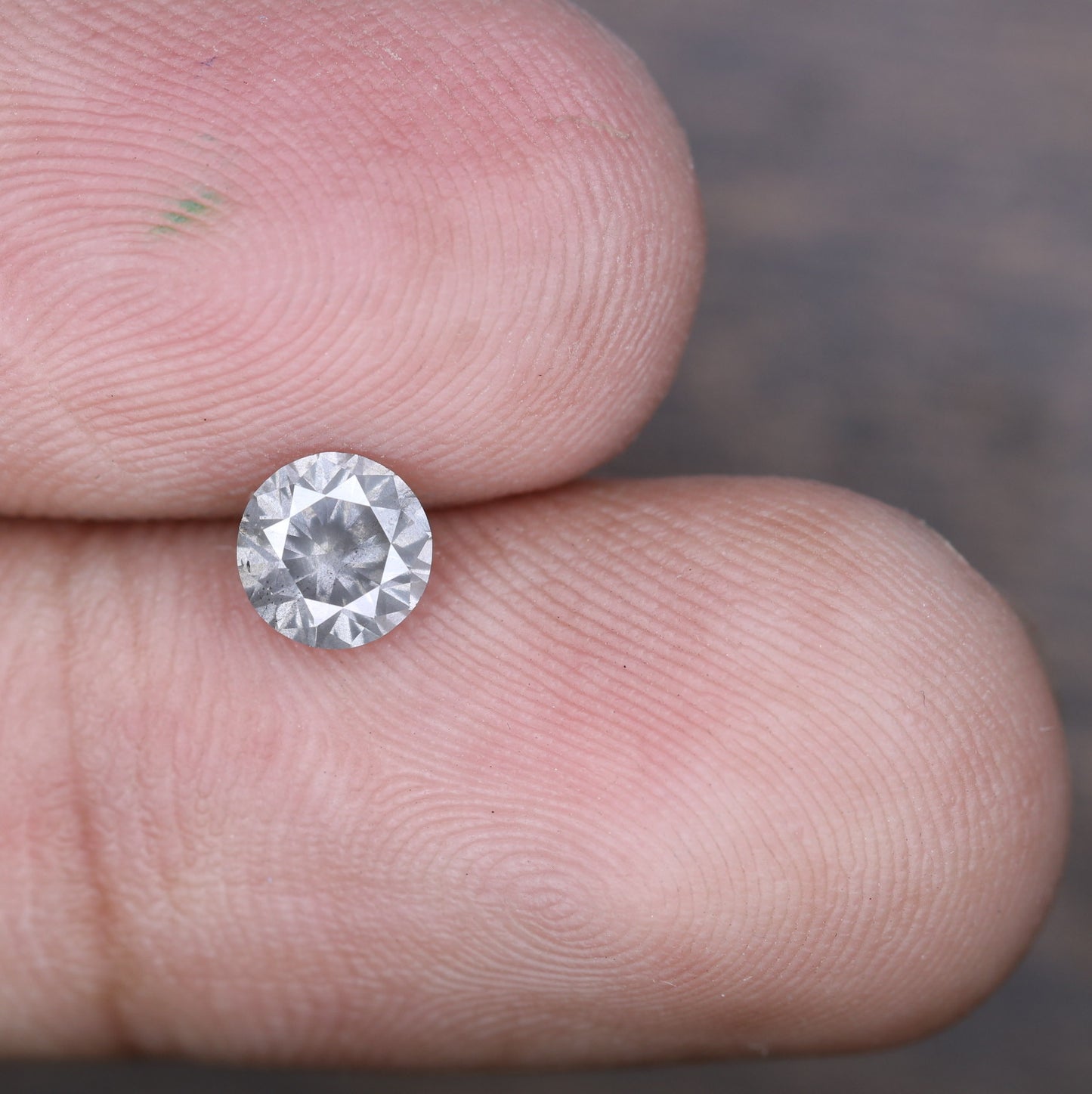 0.61 CT 5.30 x 3.30 MM Natural SaltAnd Pepper Round Briliant Cut Diamond For Necklace