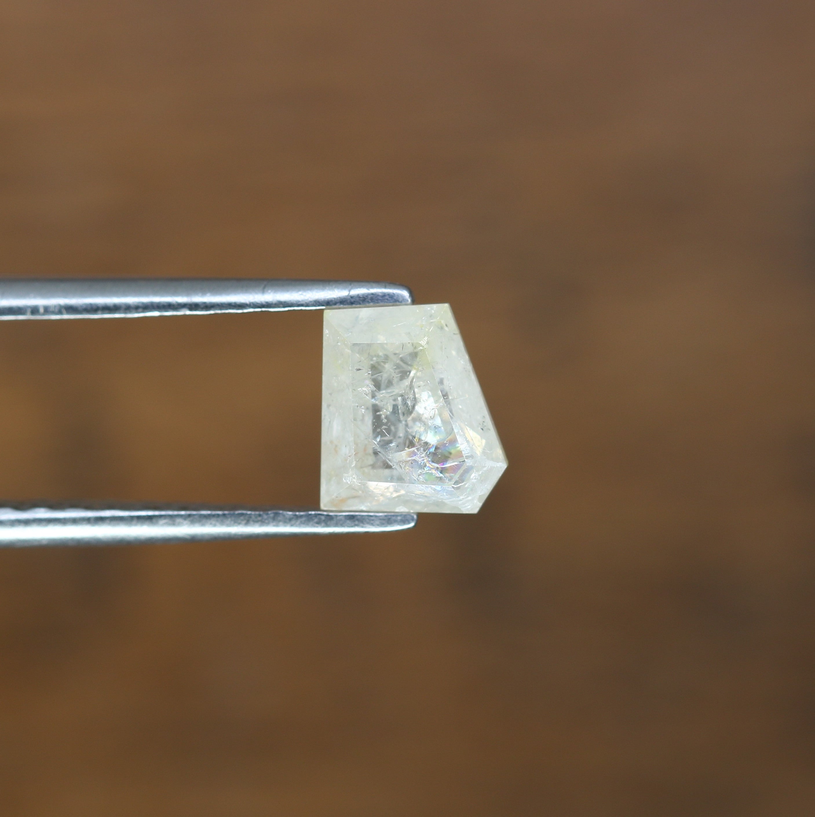 0.98 CT White Geometric Shape Natural 6.10 MM Diamond For Statement Ring
