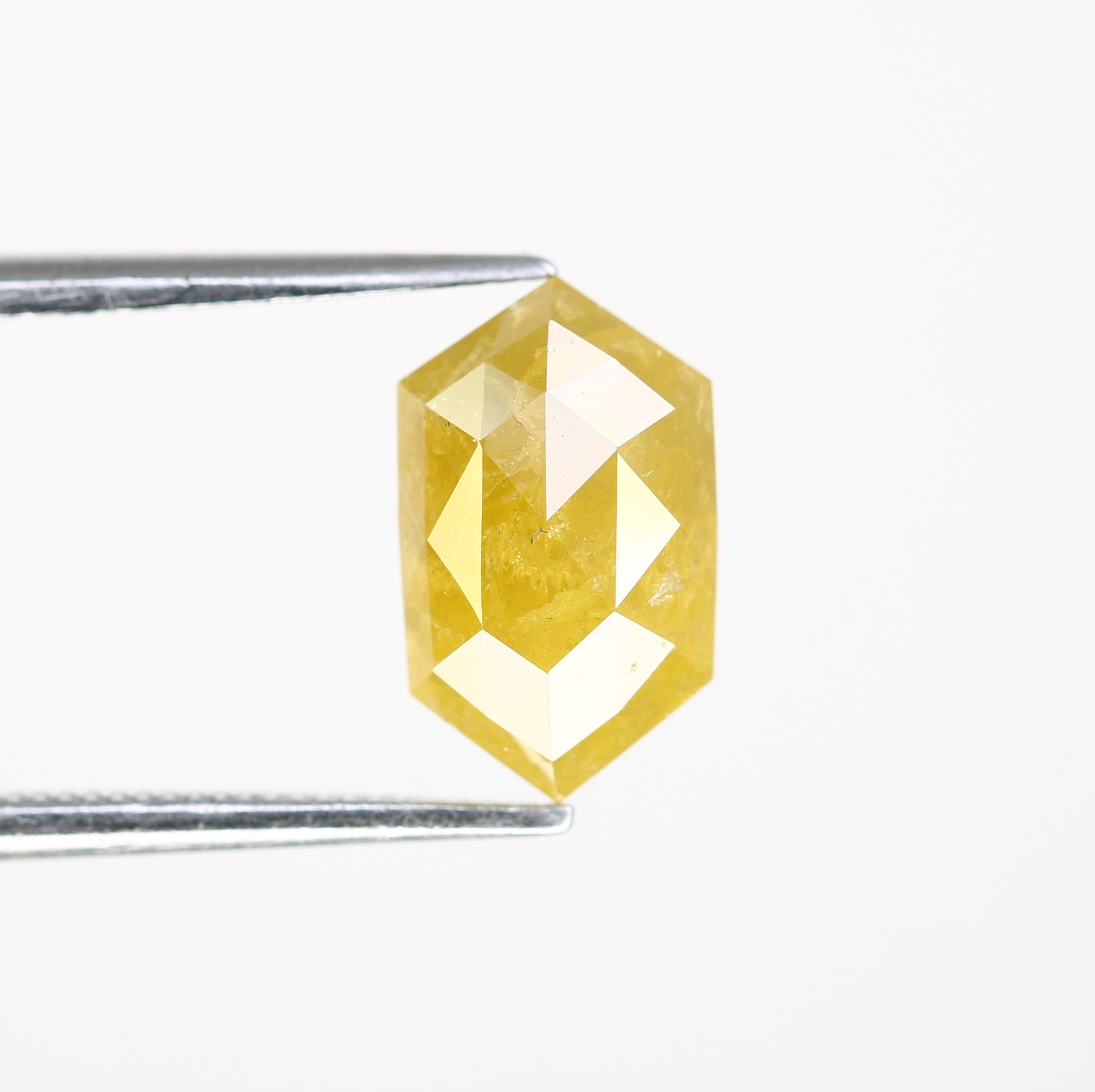 2.65 CT 10.60 MM Elongated Hexagon Shape Yellow Fancy Diamond For Wedding Ring