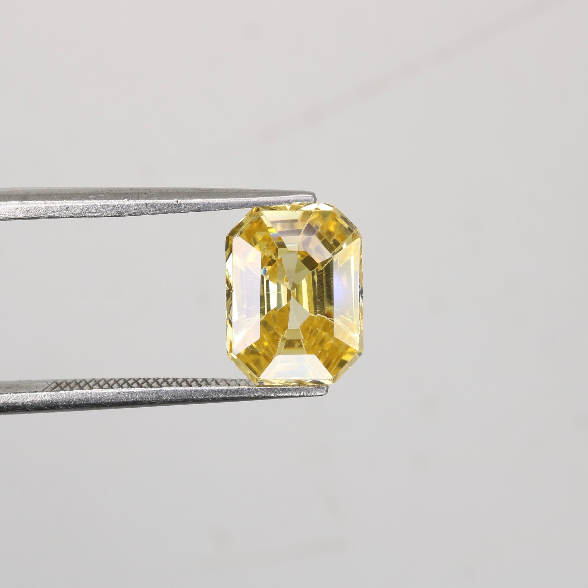4.21 CT 7.00 MM Natural Yellow Citrine Emerald Shape Gemstone For Wedding Ring - JayKrishna Diamond