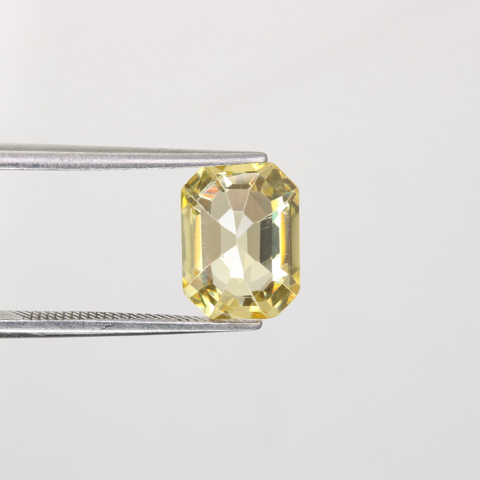 4.21 CT 7.00 MM Natural Yellow Citrine Emerald Shape Gemstone For Wedding Ring - JayKrishna Diamond