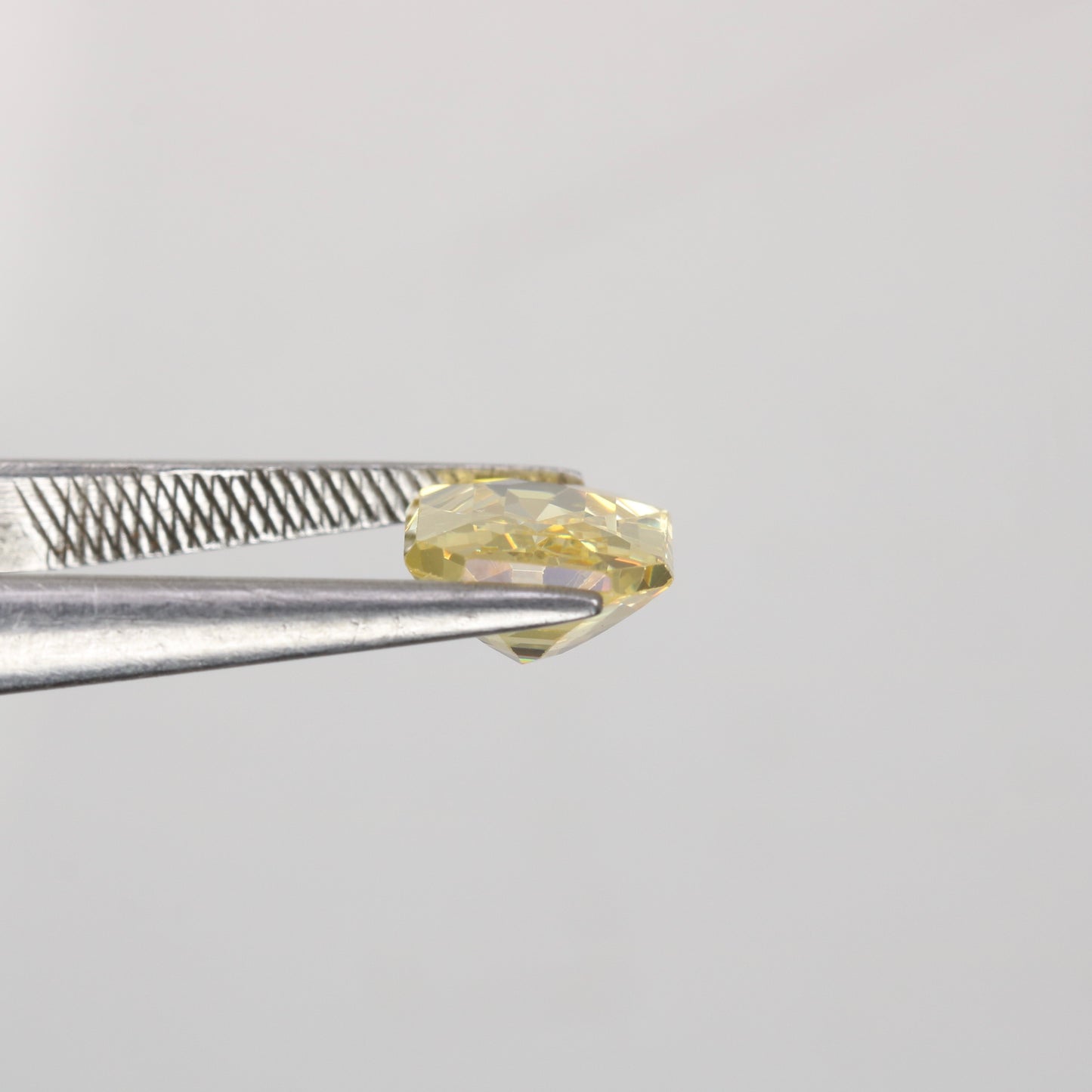 4.21 CT 7.00 MM Natural Yellow Citrine Emerald Shape Gemstone For Wedding Ring - JayKrishna Diamond