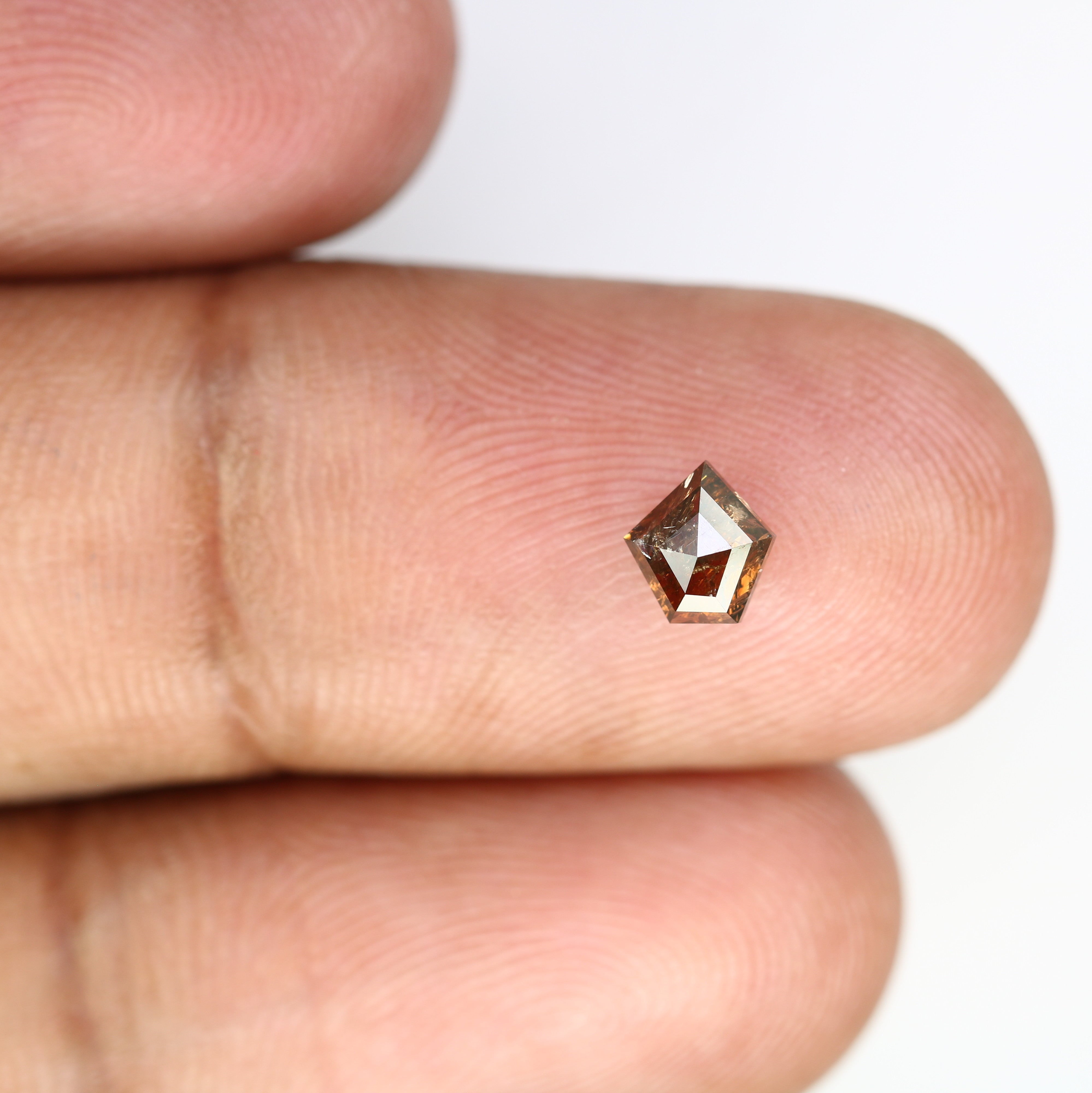 0.64 CT Geometric Shape 5.70 MM Natural Brown Diamond For Engagement Ring